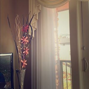 Meet your Posher, Sugar